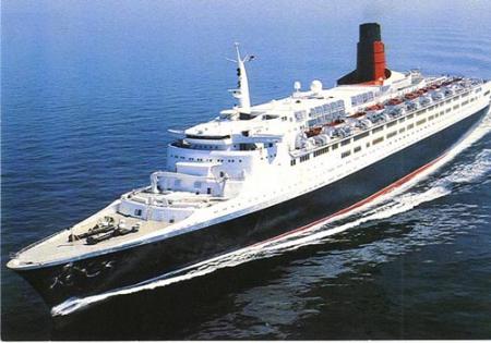 Queen Elisabeth 2...